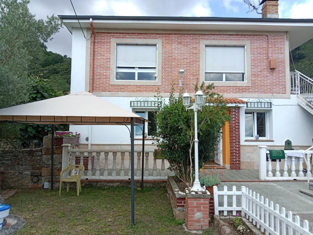 Vivienda Turistica Volvere Santiurde de Toranzo 外观 照片