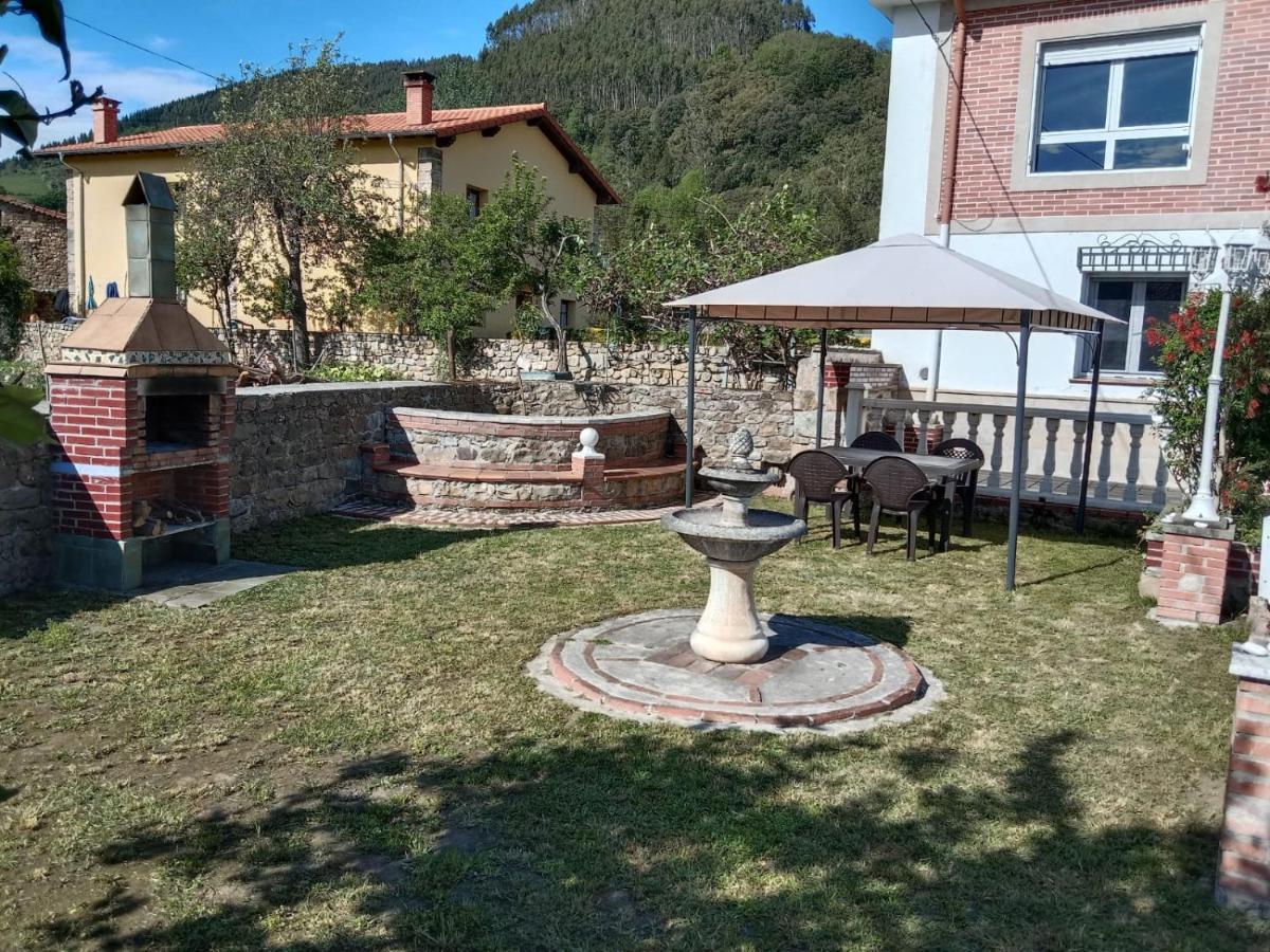 Vivienda Turistica Volvere Santiurde de Toranzo 外观 照片